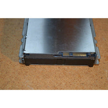 Cargar imagen en el visor de la galería, Dell GY581 73GB 15K 3.5&quot; LFF SAS 3Gbps Hard Drive w/ Tray ST373455SS 9Z3066-054 102646335383-FoxTI
