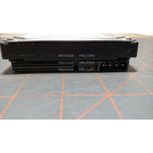 Load image into Gallery viewer, IBM Ultrastar 08K0322 IC35L146UWDY10-0 146GB 68-pin SCSI Hard Drive 161969695871-FoxTI
